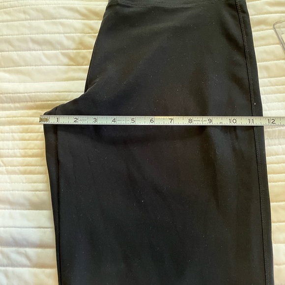 NIKE DRI-FIT Leggings - Picture 2 of 10